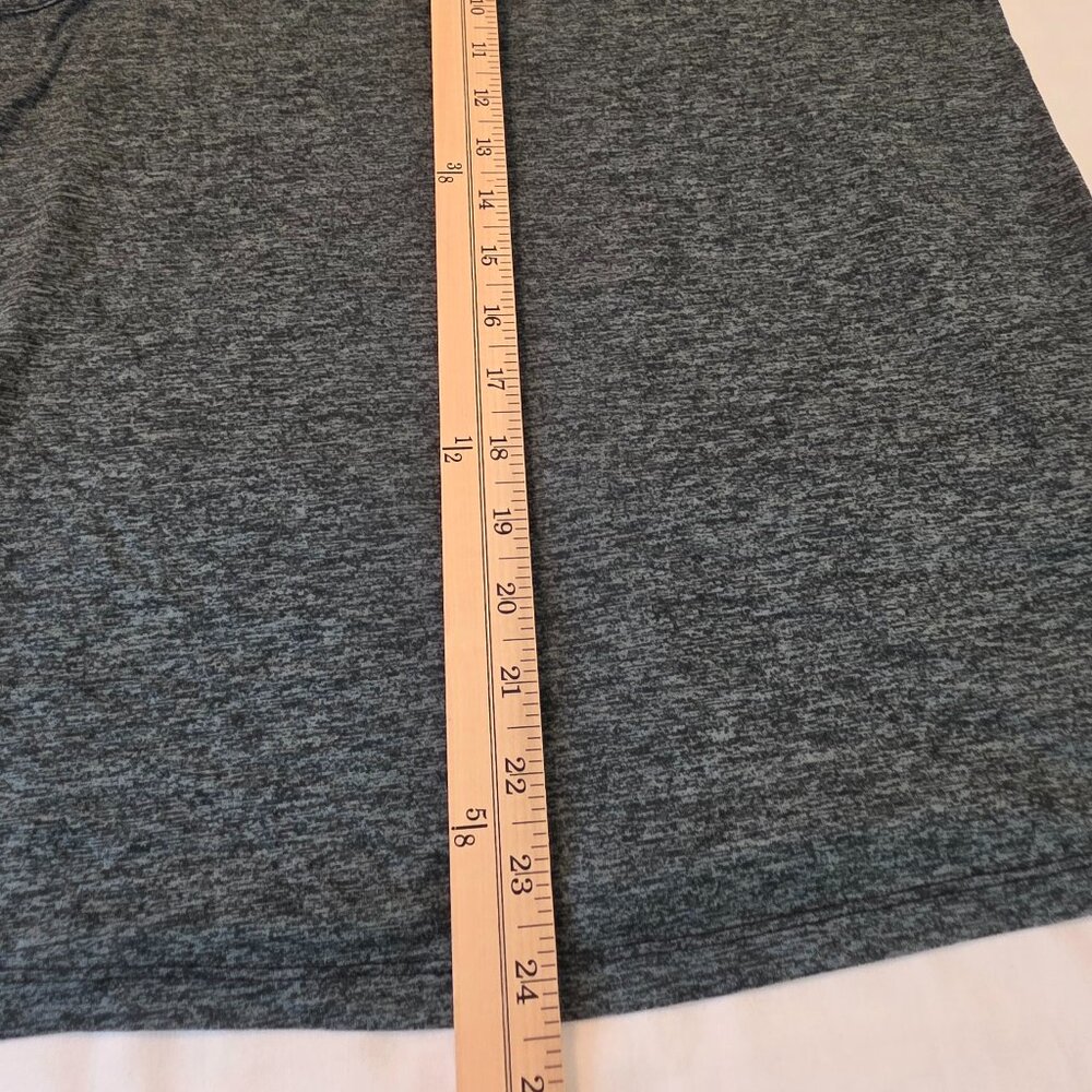 Nike Women's Dri-Fit Sleeveless Tank Top, Size Medium - Picture 6 of 7